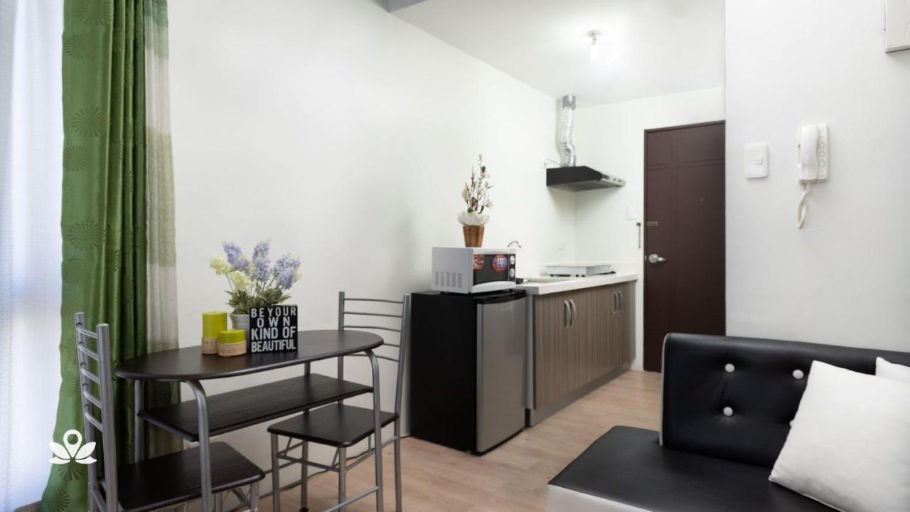 Zen Rooms Vinia Edsa Q.C. 케손시티 외부 사진